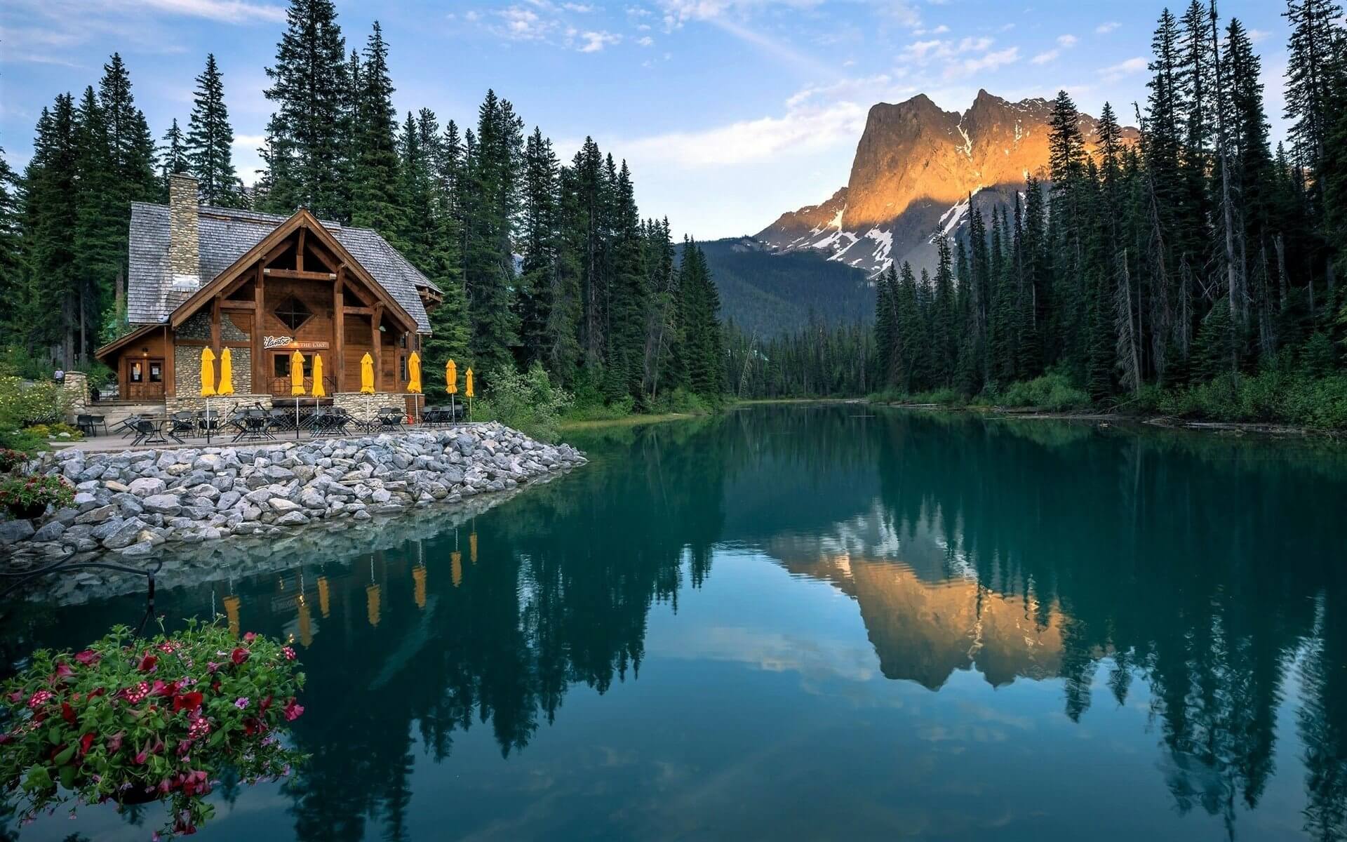 Luxury Hotels in Canada